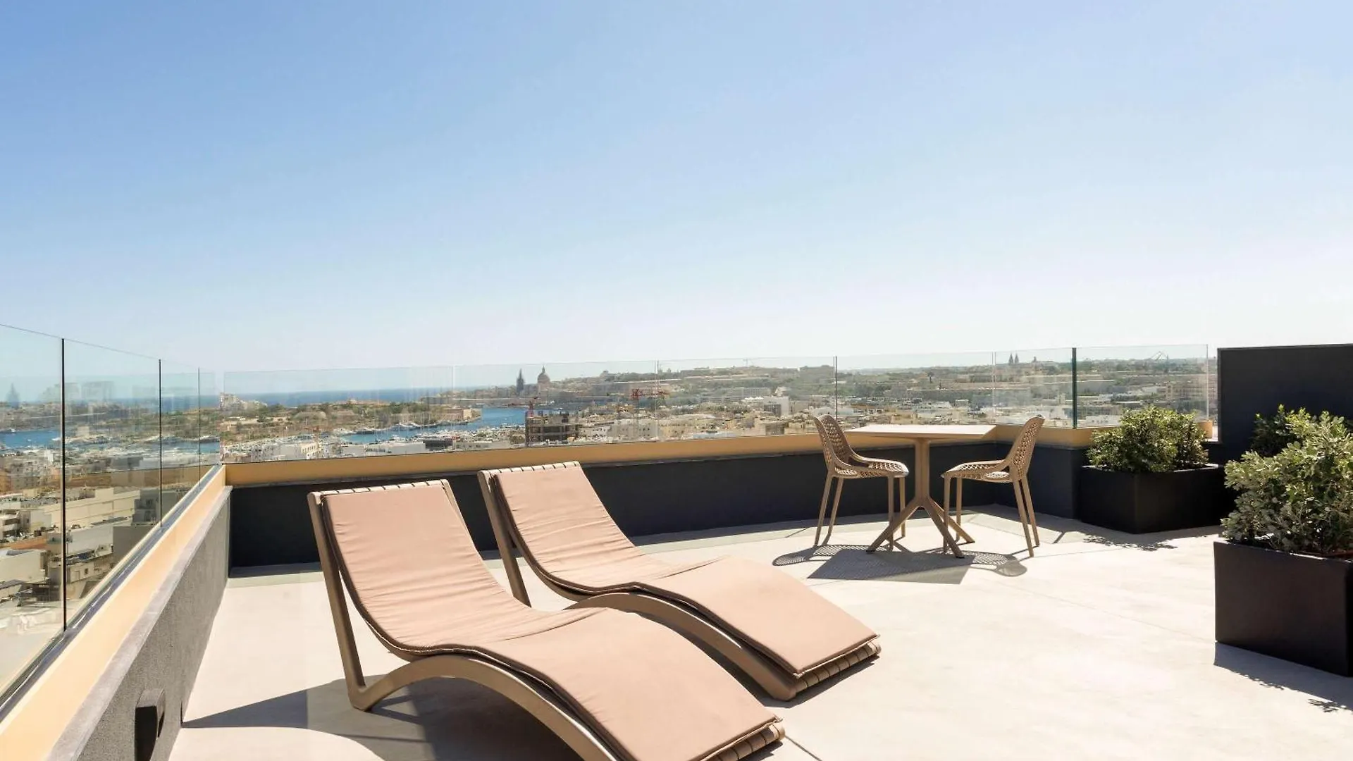 ****  Aparthotel Adagio Malta Central Msida Malta